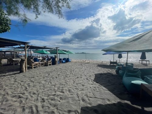 Pinggir Pantai Cemare